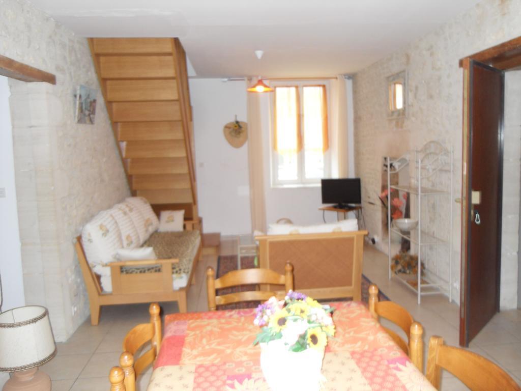 Maison En Pierre Daire Port-en-Bessin-Huppain Oda fotoğraf